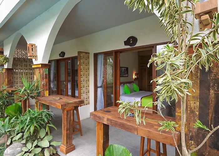Bali ゲストハウス 4*